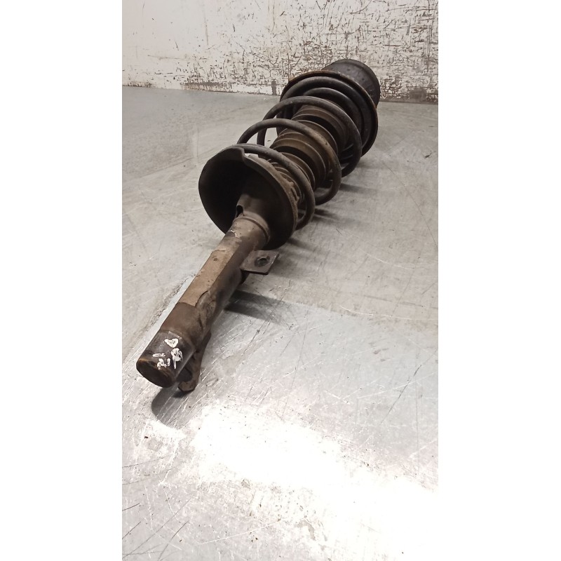 Recambio de amortiguador delantero izquierdo para ford ka (rb_) 1.3 i referencia OEM IAM   96