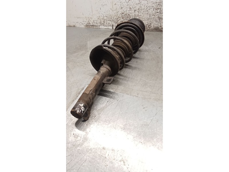 Recambio de amortiguador delantero izquierdo para ford ka (rb_) 1.3 i referencia OEM IAM   96