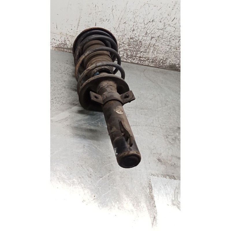 Recambio de amortiguador delantero izquierdo para ford ka (rb_) 1.3 i referencia OEM IAM   96
