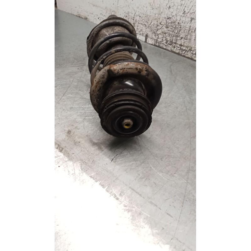 Recambio de amortiguador delantero izquierdo para ford ka (rb_) 1.3 i referencia OEM IAM   96