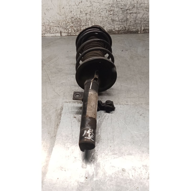 Recambio de amortiguador delantero derecho para ford ka (rb_) 1.3 i referencia OEM IAM   96