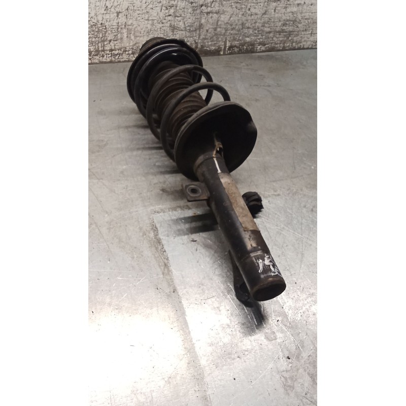 Recambio de amortiguador delantero derecho para ford ka (rb_) 1.3 i referencia OEM IAM   96