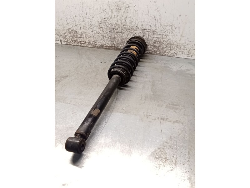 Recambio de amortiguador trasero izquierdo para ford ka (rb_) 1.3 i referencia OEM IAM   96