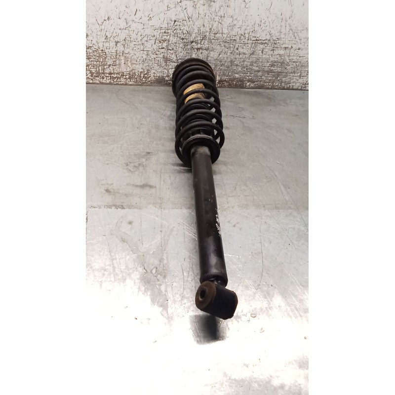 Recambio de amortiguador trasero derecho para ford ka (rb_) 1.3 i referencia OEM IAM   96