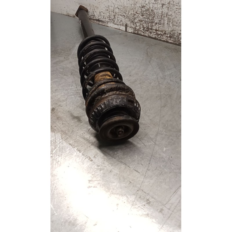 Recambio de amortiguador trasero derecho para ford ka (rb_) 1.3 i referencia OEM IAM   96