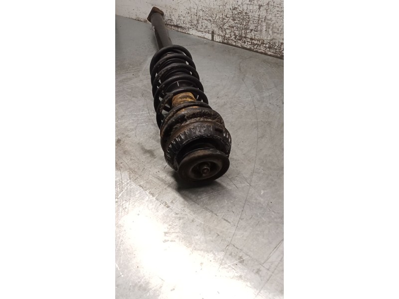 Recambio de amortiguador trasero derecho para ford ka (rb_) 1.3 i referencia OEM IAM   96