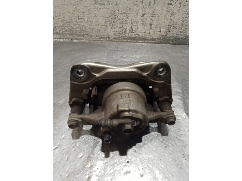 Recambio de pinza freno delantera derecha para toyota c-hr (_x1_) 1.8 hybrid (zyx10_, zyx11_) referencia OEM IAM   16