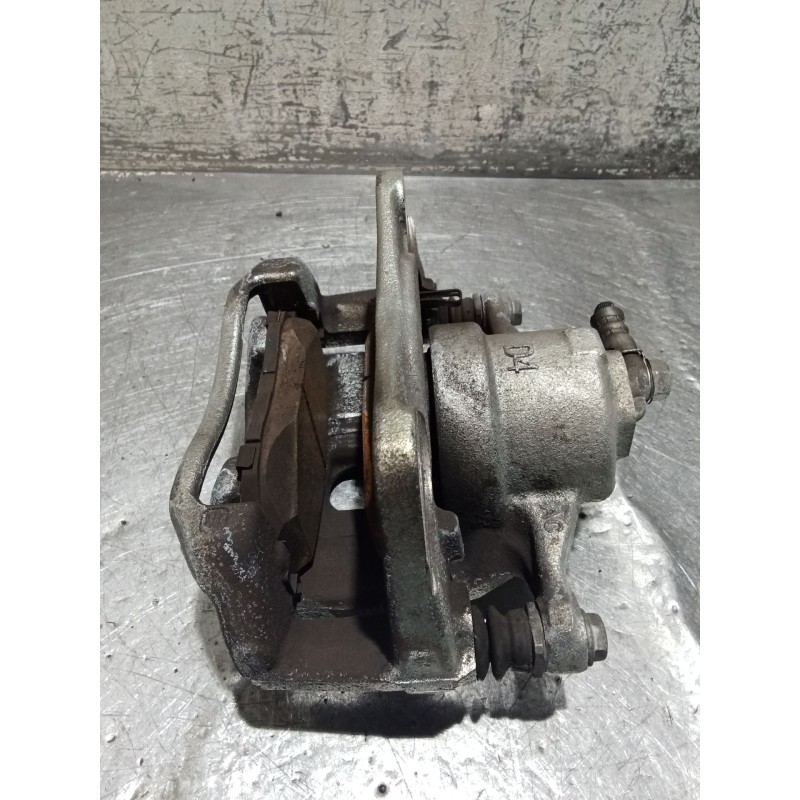 Recambio de pinza freno delantera izquierda para toyota c-hr (_x1_) 1.8 hybrid (zyx10_, zyx11_) referencia OEM IAM   16