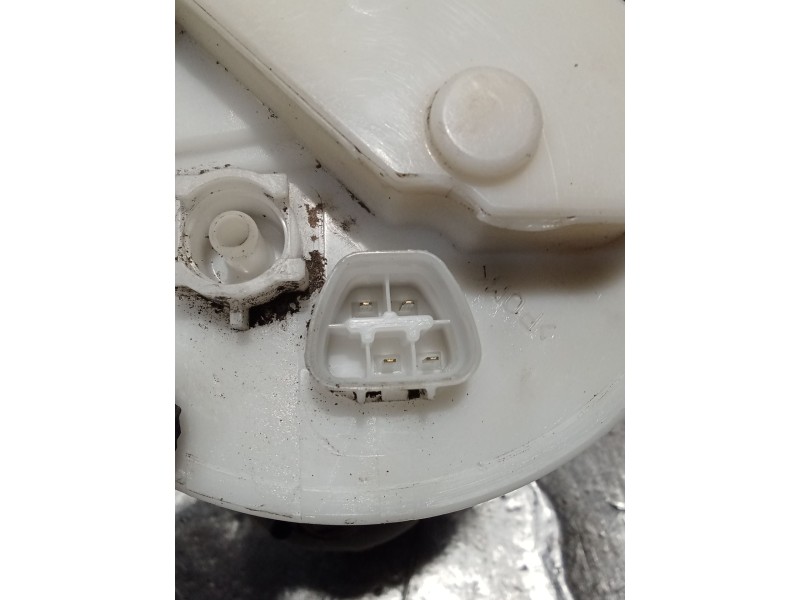 Recambio de bomba combustible para toyota yaris (_p9_) 1.0 vvt-i (ksp90_) referencia OEM IAM 770200D130  05