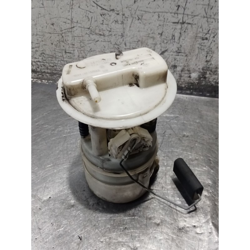 Recambio de bomba combustible para renault clio ii (bb_, cb_) 1.4 16v (b/cb0p, bb13) referencia OEM IAM 8200057574 0916659900 01