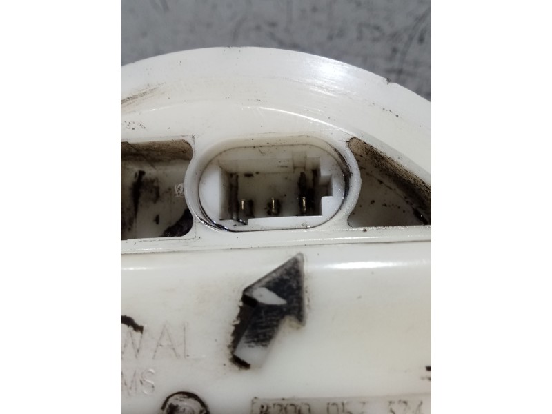 Recambio de bomba combustible para renault clio ii (bb_, cb_) 1.4 16v (b/cb0p, bb13) referencia OEM IAM 8200057574 0916659900 01