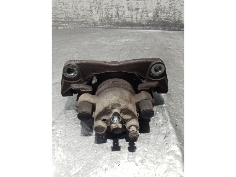 Recambio de pinza freno delantera izquierda para toyota yaris (_p9_) 1.0 vvt-i (ksp90_) referencia OEM IAM   05
