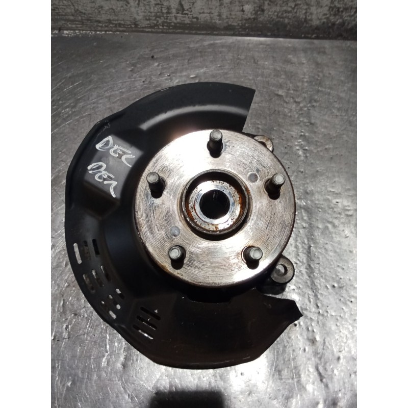 Recambio de mangueta delantera derecha para toyota c-hr (_x1_) 1.8 hybrid (zyx10_, zyx11_) referencia OEM IAM   16