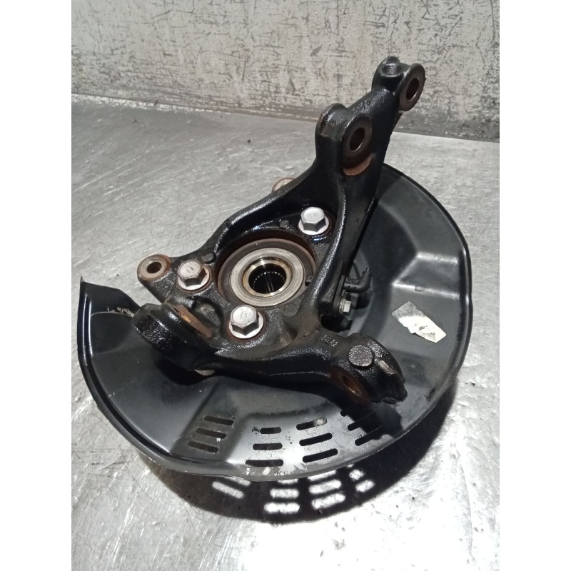 Recambio de mangueta delantera derecha para toyota c-hr (_x1_) 1.8 hybrid (zyx10_, zyx11_) referencia OEM IAM   16