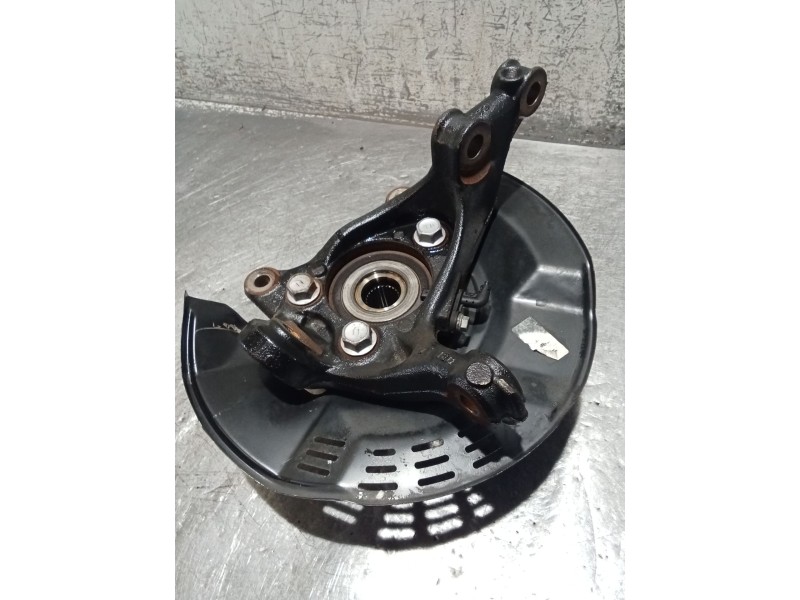 Recambio de mangueta delantera derecha para toyota c-hr (_x1_) 1.8 hybrid (zyx10_, zyx11_) referencia OEM IAM   16