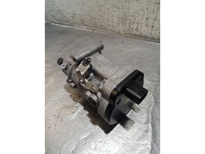 Recambio de compresor aire acondicionado para toyota c-hr (_x1_) 1.8 hybrid (zyx10_, zyx11_) referencia OEM IAM 0424000240 11T02