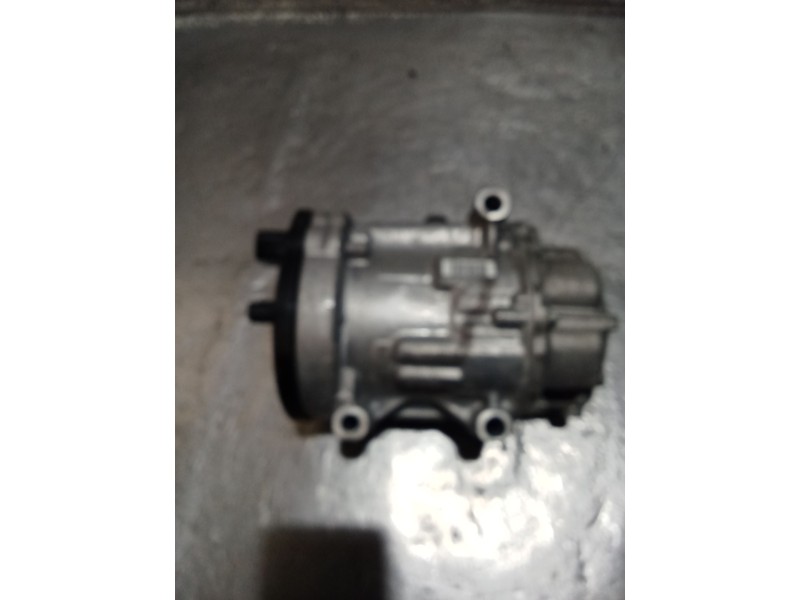 Recambio de compresor aire acondicionado para toyota c-hr (_x1_) 1.8 hybrid (zyx10_, zyx11_) referencia OEM IAM 0424000240 11T02