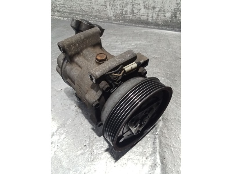 Recambio de compresor aire acondicionado para renault clio ii (bb_, cb_) 1.4 16v (b/cb0p, bb13) referencia OEM IAM 8200315744 14