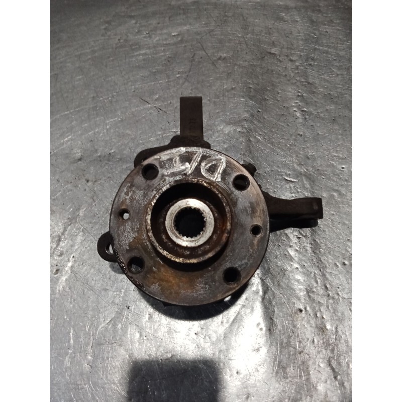 Recambio de mangueta delantera izquierda para renault clio ii (bb_, cb_) 1.4 16v (b/cb0p, bb13) referencia OEM IAM   01