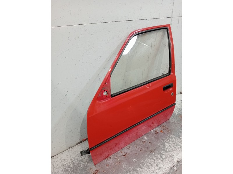 Recambio de puerta delantera izquierda para peugeot 205 ii (20a/c) 1.7 diesel referencia OEM IAM   5P