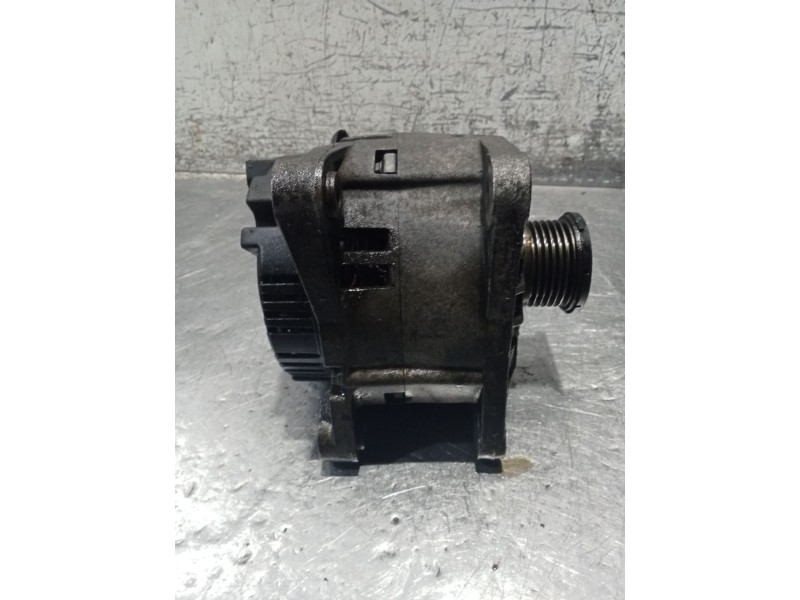 Recambio de alternador para volvo v40 station wagon (645) 1.9 di referencia OEM IAM   