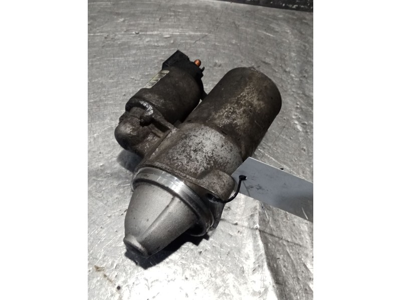 Recambio de motor arranque para kia carens iv 1.7 crdi referencia OEM IAM   13