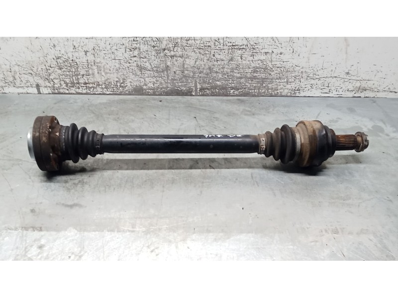 Recambio de transmision trasera derecha para bmw 5 (e60) 530 d referencia OEM IAM 7521630AI02  03