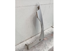 Recambio de aleta delantera izquierda para volvo v40 station wagon (645) 1.9 di referencia OEM IAM   2000 2