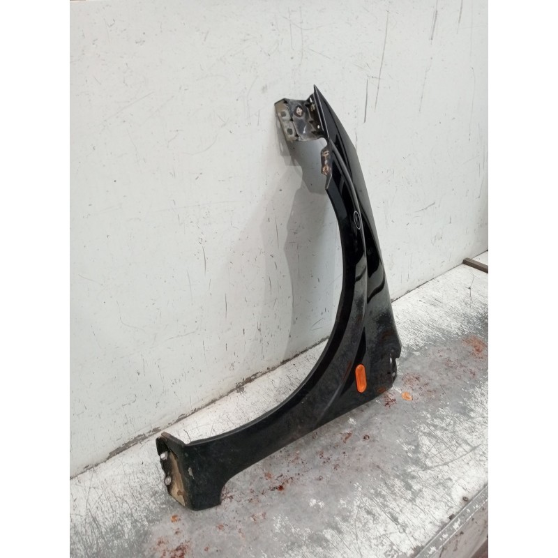 Recambio de aleta delantera izquierda para ford fiesta v (jh_, jd_) 1.6 tdci referencia OEM IAM   2005