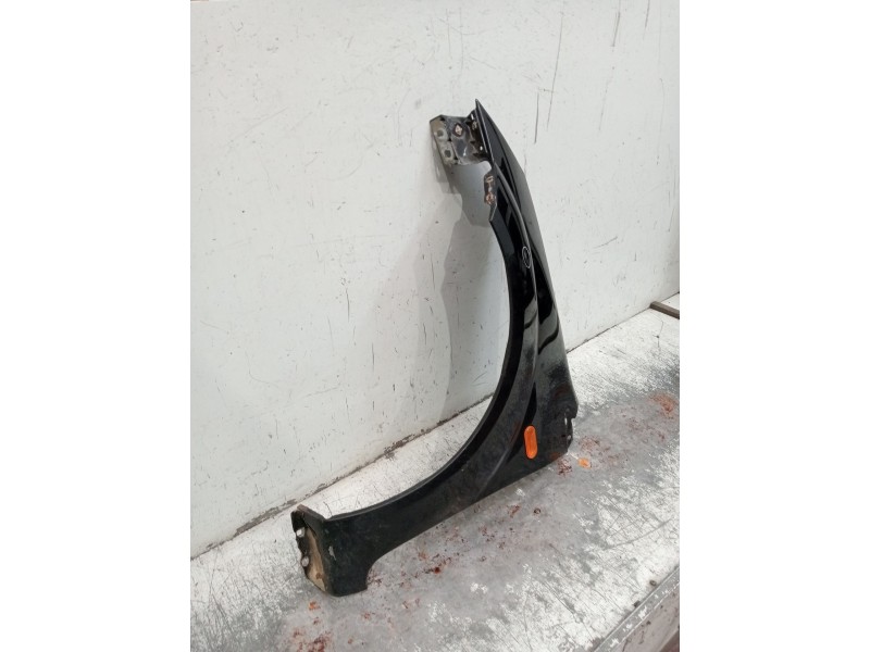 Recambio de aleta delantera izquierda para ford fiesta v (jh_, jd_) 1.6 tdci referencia OEM IAM   2005