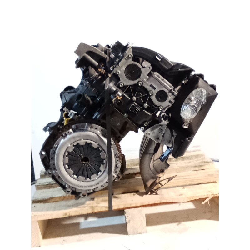 Recambio de motor completo para renault clio ii (bb_, cb_) 1.4 16v (b/cb0p, bb13) referencia OEM IAM K4J C710  D126566