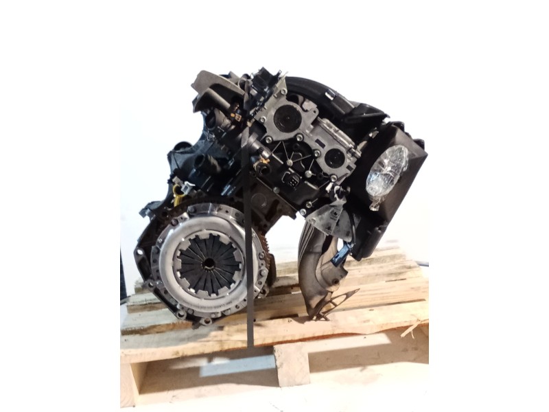 Recambio de motor completo para renault clio ii (bb_, cb_) 1.4 16v (b/cb0p, bb13) referencia OEM IAM K4J C710  D126566