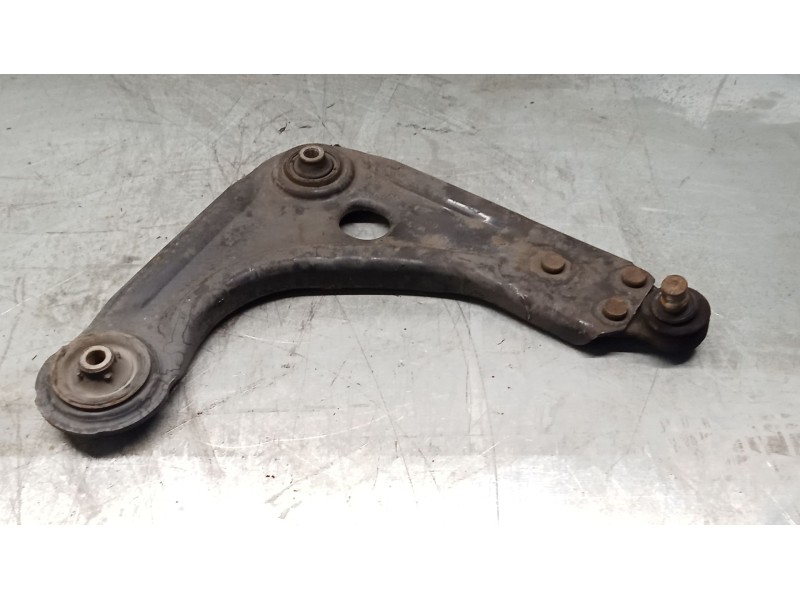 Recambio de brazo suspension inferior delantero derecho para ford ka (rb_) 1.3 i referencia OEM IAM 97KB3042EB  96