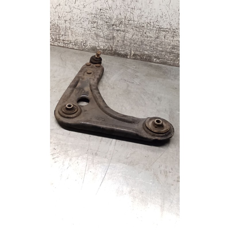 Recambio de brazo suspension inferior delantero derecho para ford ka (rb_) 1.3 i referencia OEM IAM 97KB3042EB  96