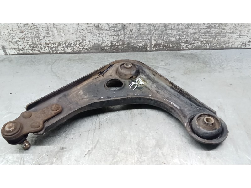 Recambio de brazo suspension inferior delantero derecho para ford ka (rb_) 1.3 i referencia OEM IAM 97KB3042EB  96