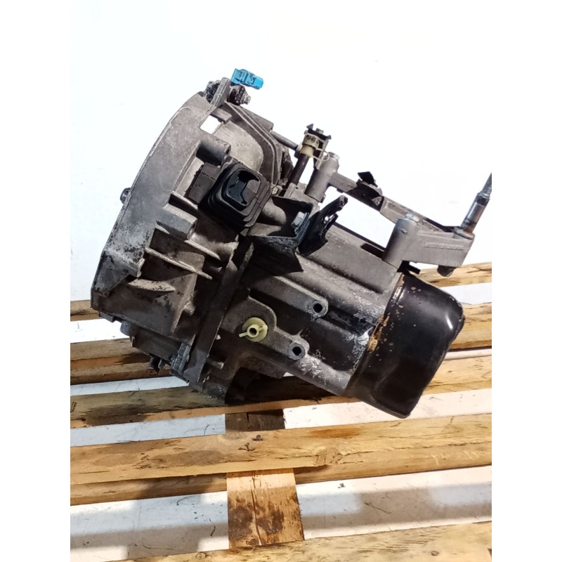 Recambio de caja cambios para renault clio ii (bb_, cb_) 1.4 16v (b/cb0p, bb13) referencia OEM IAM JB1510 5V S129967