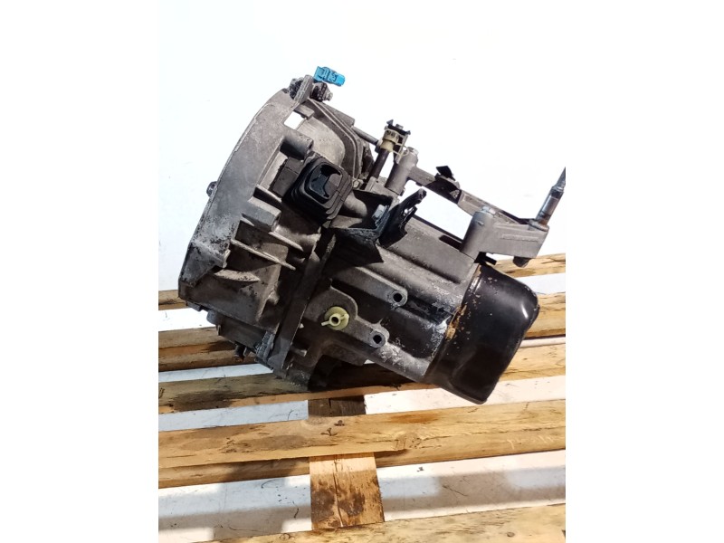 Recambio de caja cambios para renault clio ii (bb_, cb_) 1.4 16v (b/cb0p, bb13) referencia OEM IAM JB1510 5V S129967