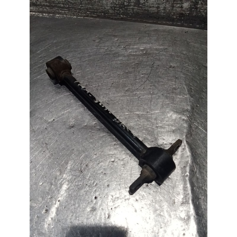 Recambio de brazo suspension superior trasero derecho para volvo v40 station wagon (645) 1.9 di referencia OEM IAM   00