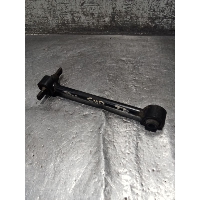 Recambio de brazo suspension superior trasero izquierdo para volvo v40 station wagon (645) 1.9 di referencia OEM IAM   00