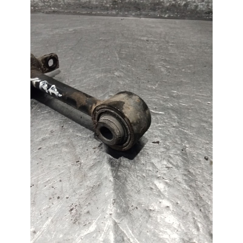 Recambio de brazo suspension inferior trasero izquierdo para volvo v40 station wagon (645) 1.9 di referencia OEM IAM   00