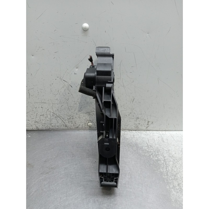 Recambio de potenciometro pedal para mercedes-benz clase c (w203) c 220 cdi (203.006) referencia OEM IAM A2033000104  2000