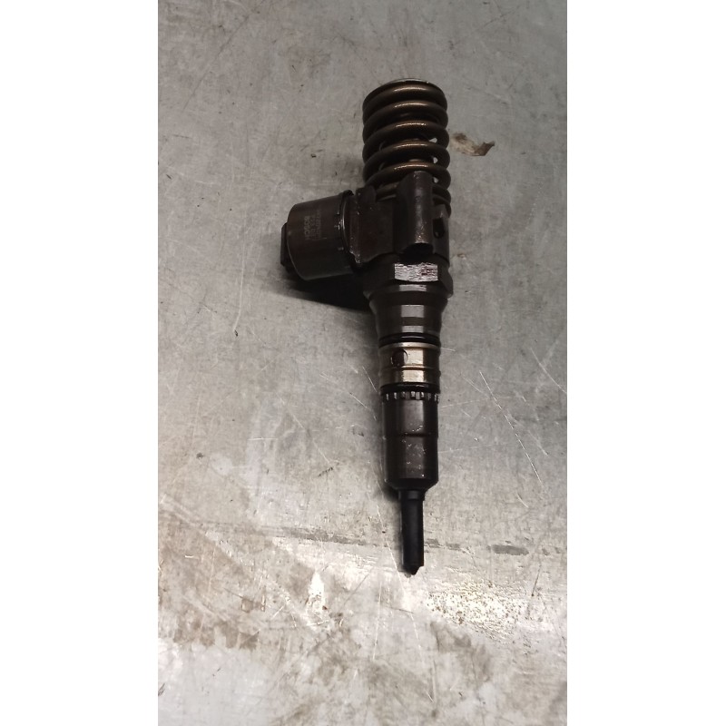 Recambio de inyector para audi a4 b7 (8ec) 2.0 tdi 16v referencia OEM IAM 0414720404 03G130073G BOSCH