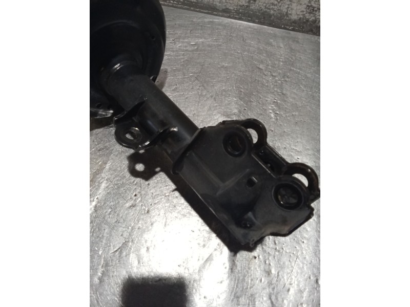 Recambio de amortiguador delantero izquierdo para toyota c-hr (_x1_) 1.8 hybrid (zyx10_, zyx11_) referencia OEM IAM 48520F4020  