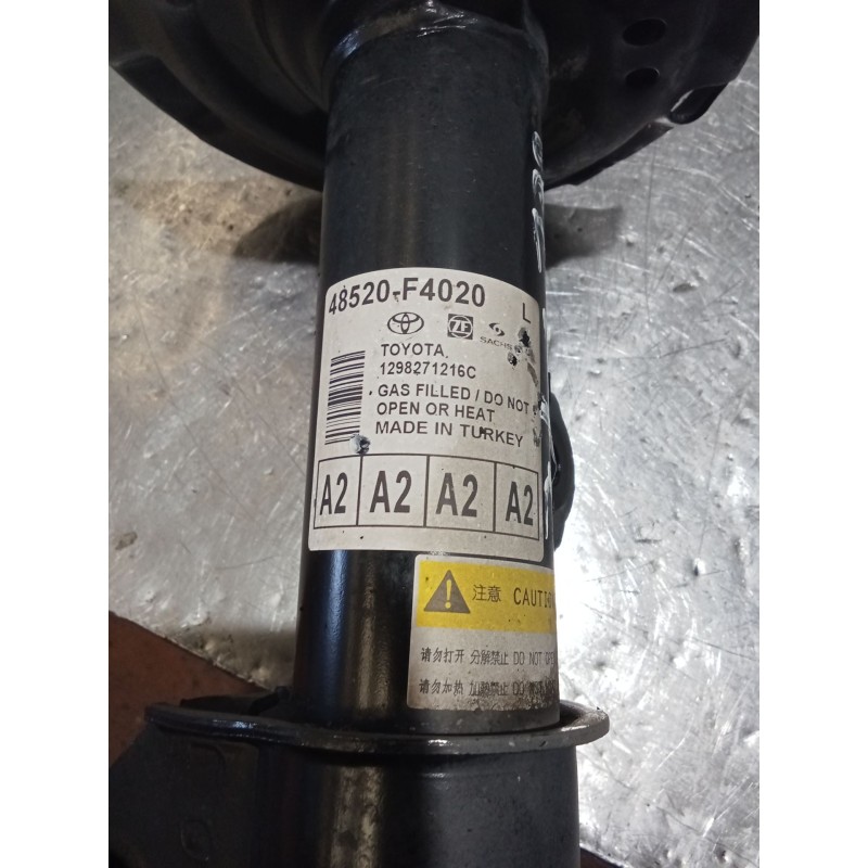 Recambio de amortiguador delantero izquierdo para toyota c-hr (_x1_) 1.8 hybrid (zyx10_, zyx11_) referencia OEM IAM 48520F4020  