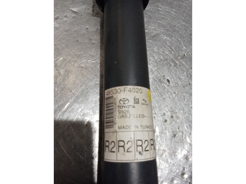 Recambio de amortiguador trasero derecho para toyota c-hr (_x1_) 1.8 hybrid (zyx10_, zyx11_) referencia OEM IAM   16