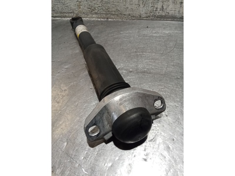 Recambio de amortiguador trasero derecho para toyota c-hr (_x1_) 1.8 hybrid (zyx10_, zyx11_) referencia OEM IAM   16