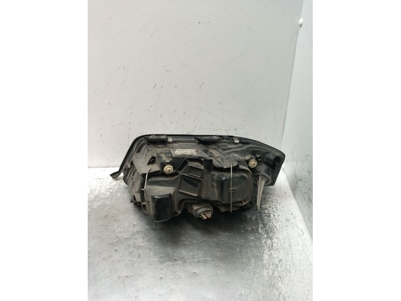 Recambio de faro derecho para audi a6 c5 (4b2, 4b4) 2.4 referencia OEM IAM   