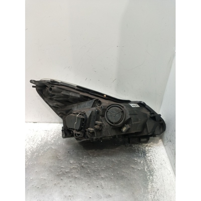 Recambio de faro izquierdo para opel corsa d color edition referencia OEM IAM 95511327 90023426 2011