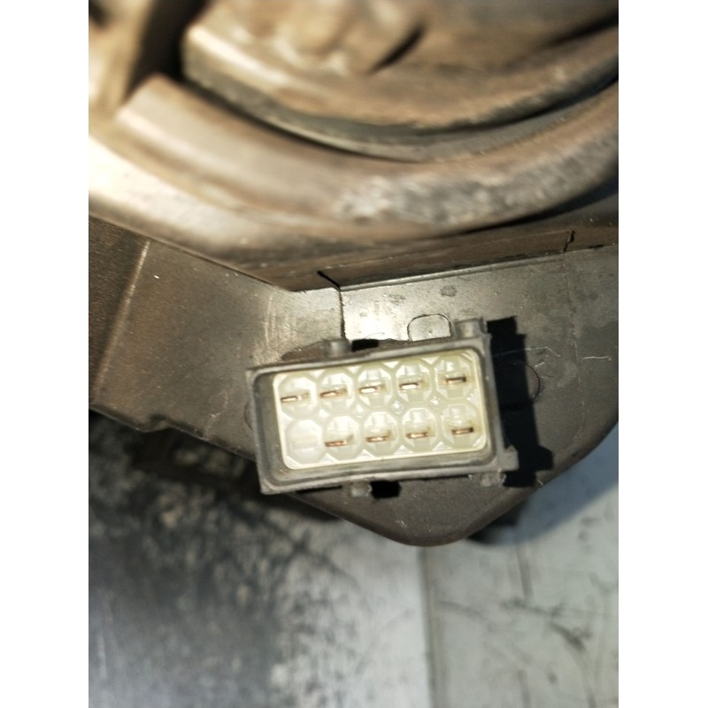 Recambio de faro izquierdo para opel corsa d color edition referencia OEM IAM 95511327 90023426 2011