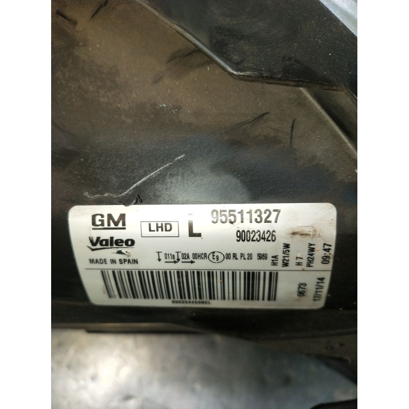 Recambio de faro izquierdo para opel corsa d color edition referencia OEM IAM 95511327 90023426 2011